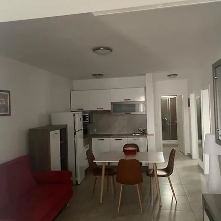 Lili Rogoznica (Sibenik-Knin)