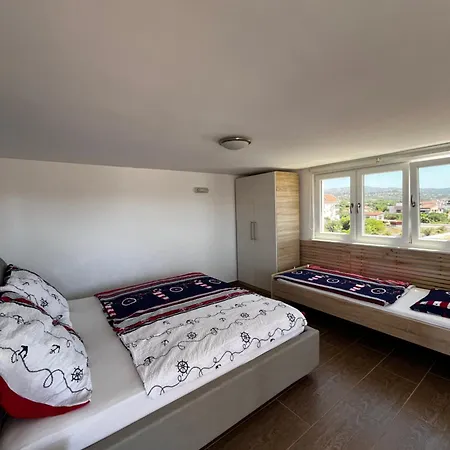 Apartment Lili Rogoznica (Sibenik-Knin)