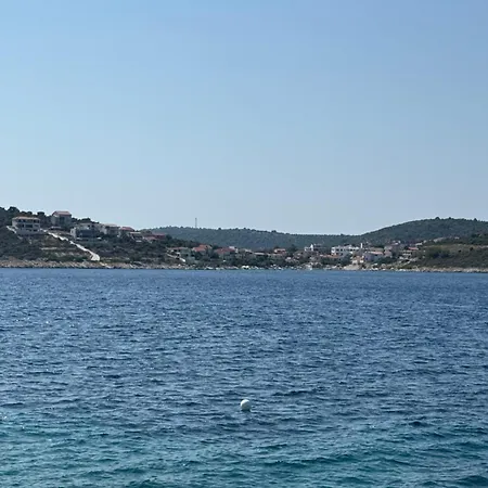 Lili * Rogoznica (Sibenik-Knin)